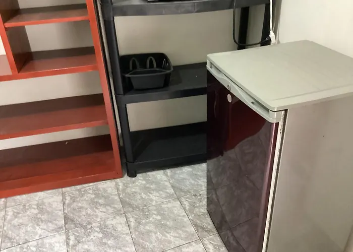Privada Zona Satelite Homestay
